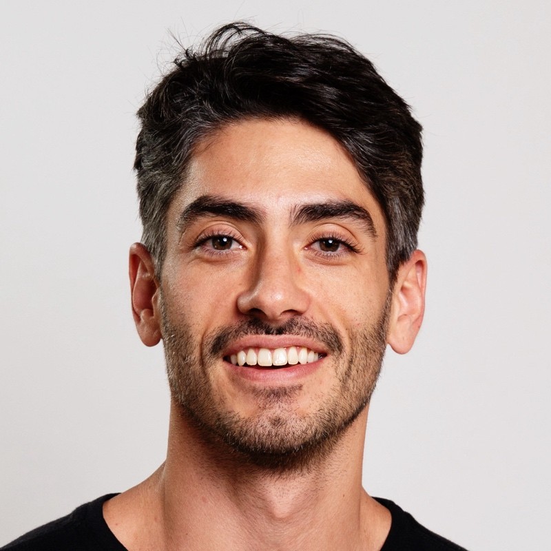 Rodolfo Araújo